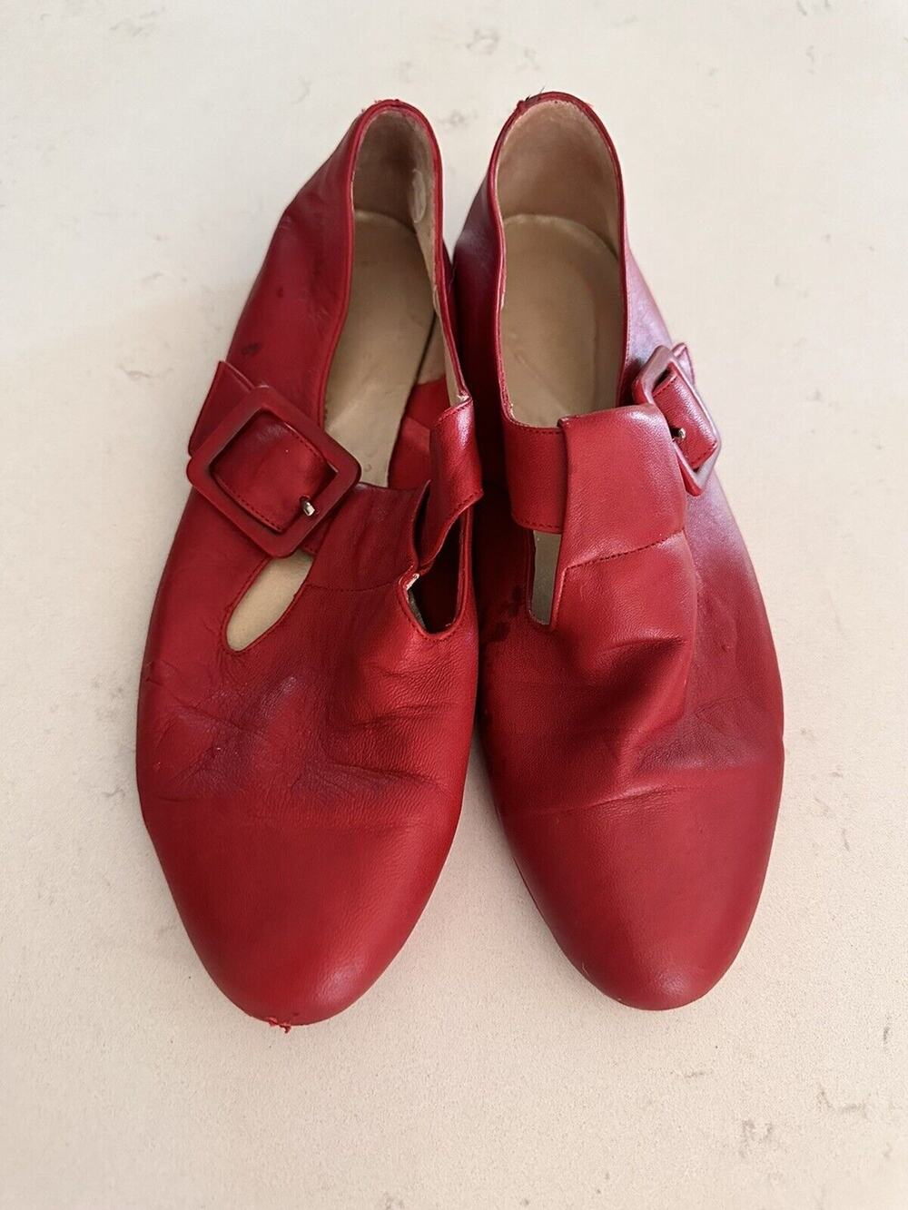 Max Mara Red Leather Flats Shoe Sz 37 Us 7.5 Soft Ballet Buckle Pointed